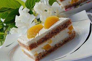 Pfirsich - Sahnepudding - Torte