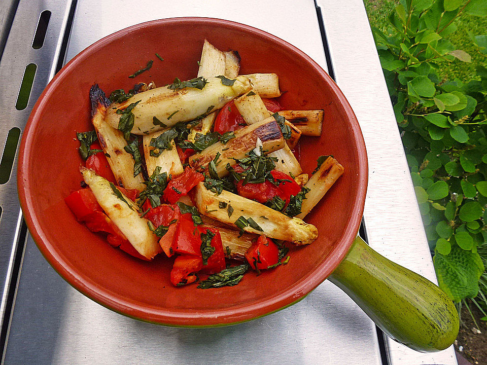 Gebratener Spargel mit Tomaten und Oliven von sweet_hessin | Chefkoch