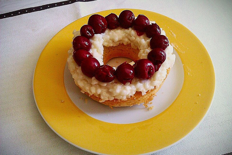 Milchreistorte mit Himbeeren Milchreistorte mit Himbeeren