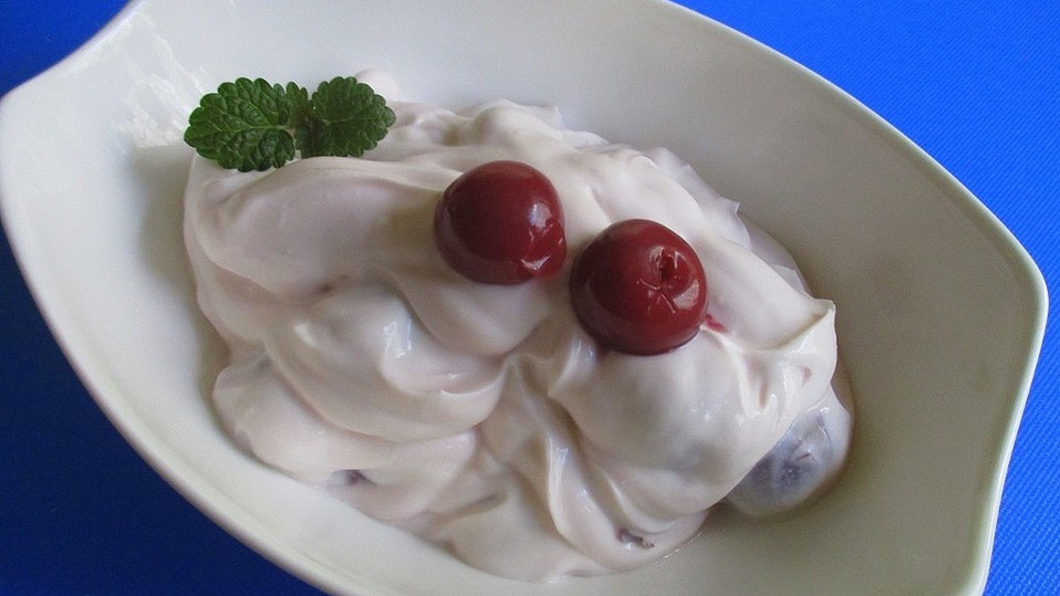Quarkspeise mit Kirschen von Manil Quarkspeise mit Kirschen von Manil