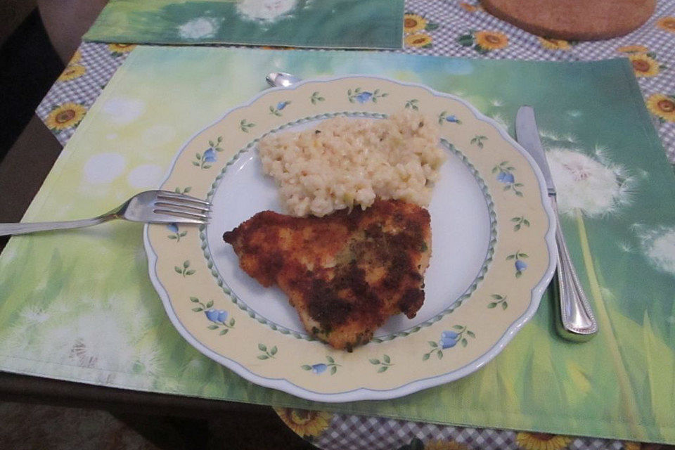 Zitronen-Schnitzel mit Parmesanpanade