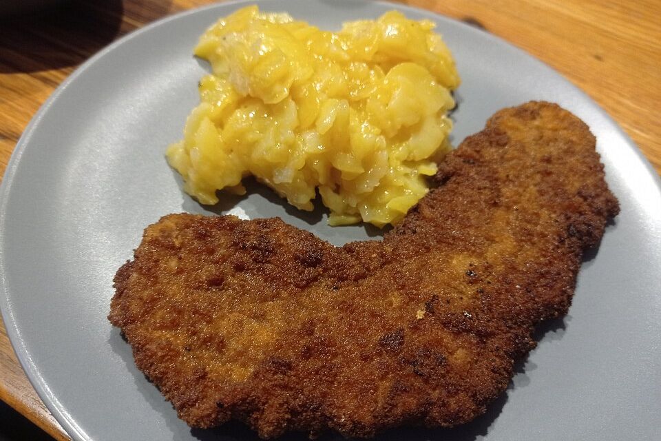 Zitronen-Schnitzel mit Parmesanpanade