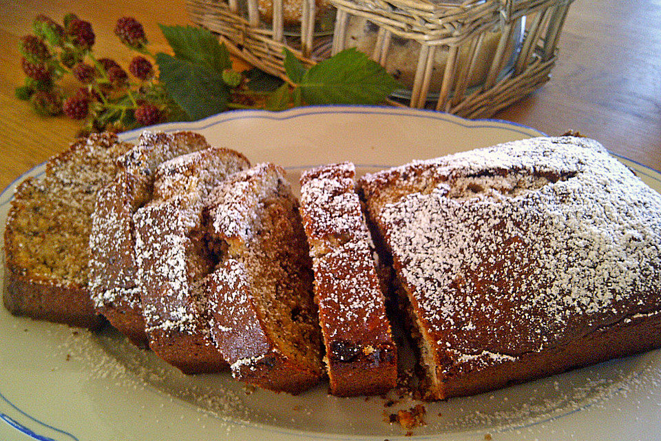 Butter - Vanille - Haselnuss - Kuchen im Glas mit Schokotröpfchen