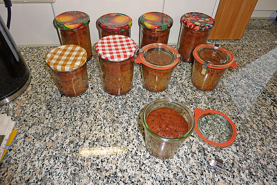 Butter - Vanille - Haselnuss - Kuchen im Glas mit Schokotröpfchen