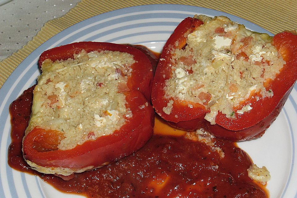 Gefüllte Paprika mit Couscous