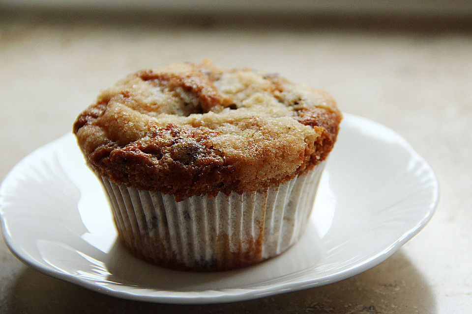 Amerikanische Blaubeermuffins mit Zimtkruste