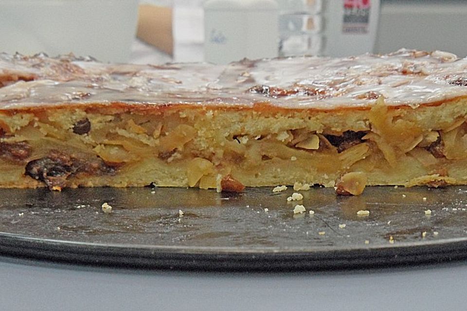 Gedeckte Apfeltorte