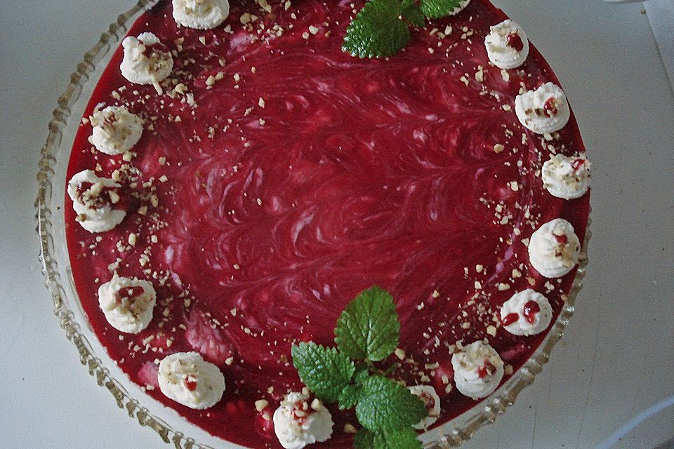 Marmorierte Himbeertorte