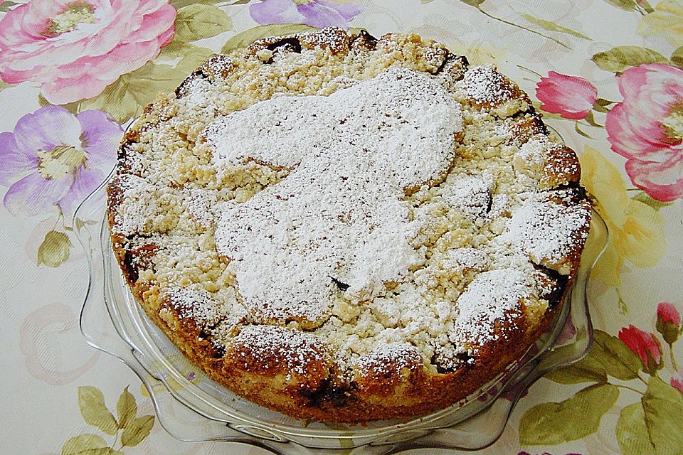 Pflaumenkuchen mit Streuseln