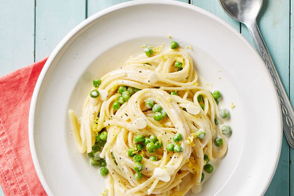 Linguine al limone Linguine al limone