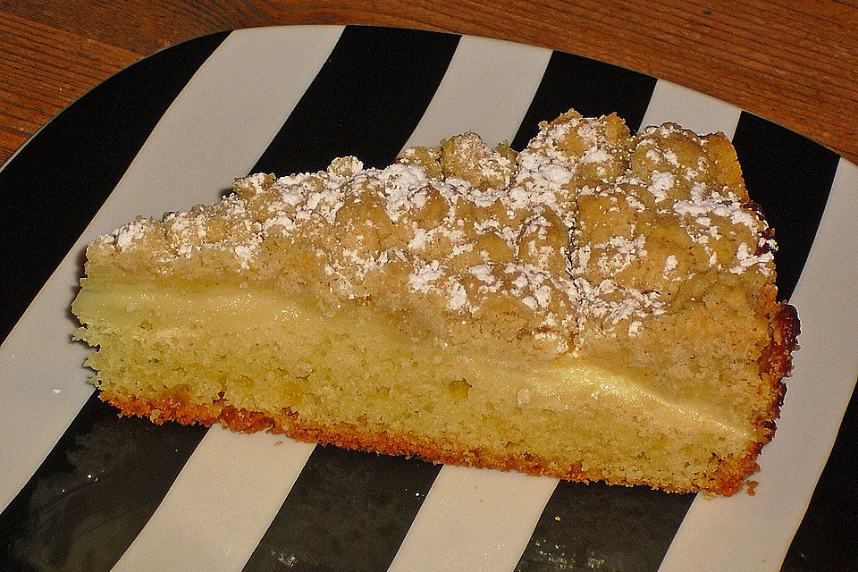 Streuselkuchen mit Pudding