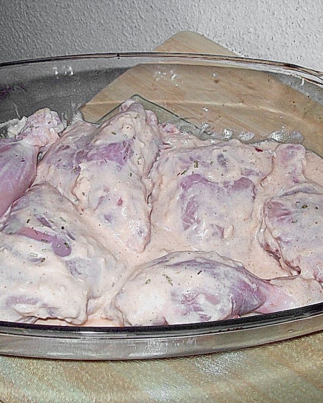 Saftiges Hähnchen mit  Weißkohlsalat