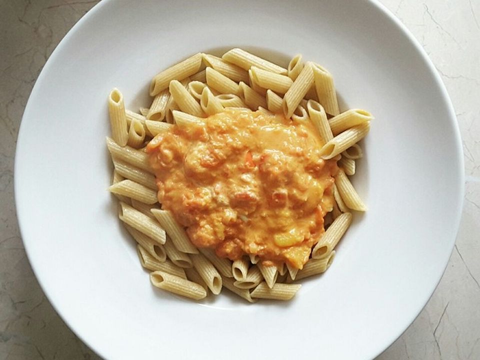 Spaghetti mit Pfirsich - Ingwer Sauce - Kochen Gut | kochengut.de