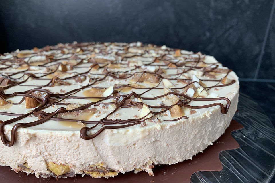 Knusper - Torte mit Daim und zarter Karamellcreme