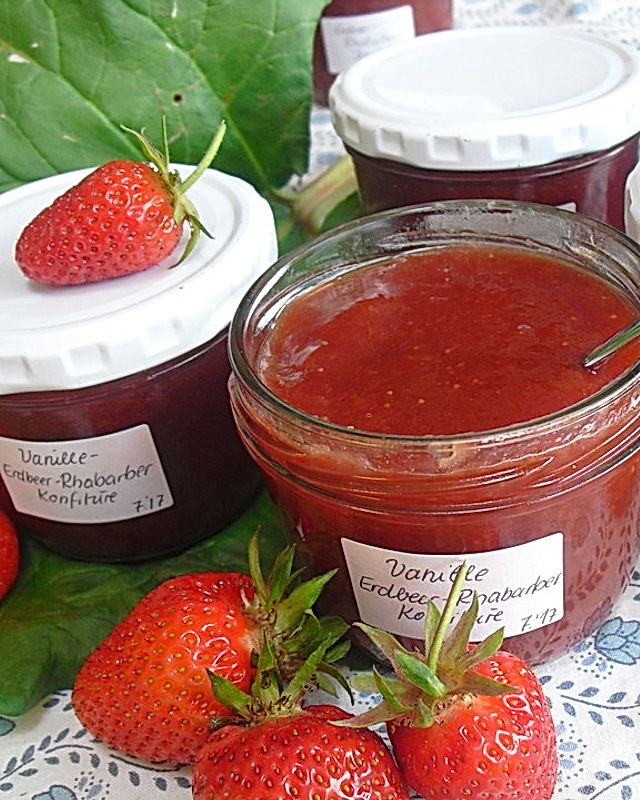 Vanille - Erdbeer - Rhabarber Marmelade