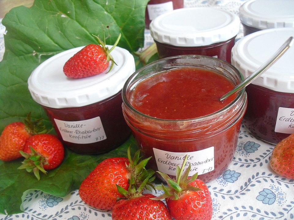 Vanille - Erdbeer - Rhabarber Marmelade von Kamue| Chefkoch