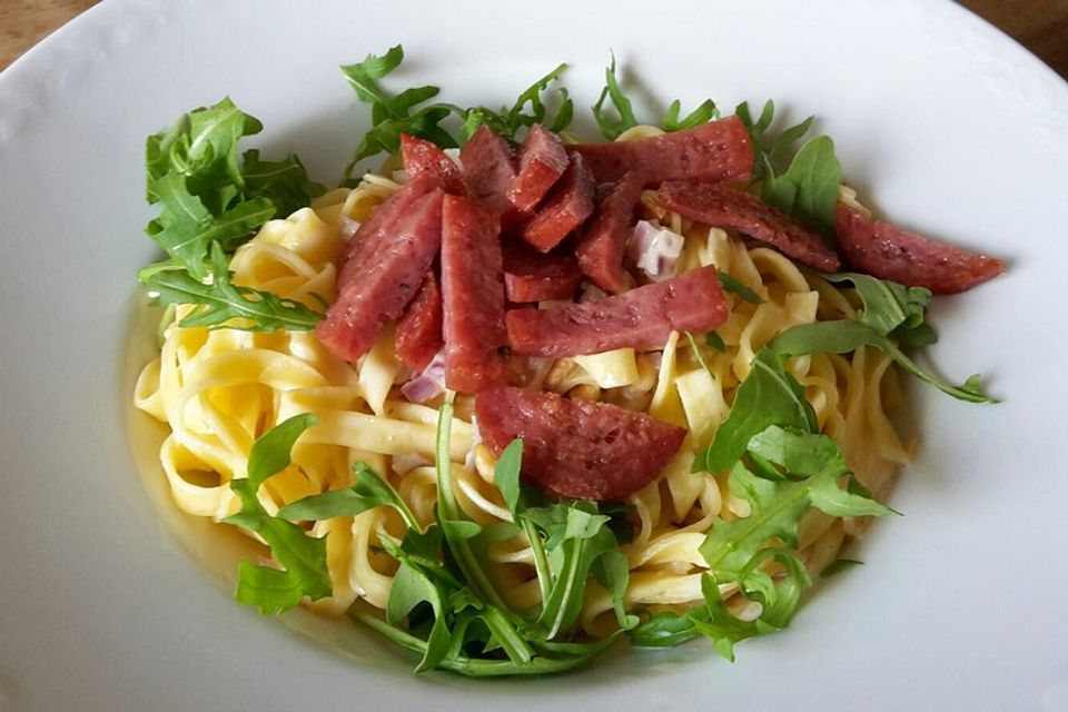 Penne mit Chorizo und Rucola