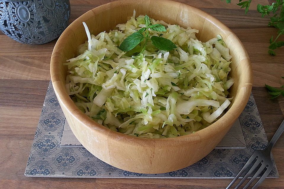 Libanesischer Krautsalat