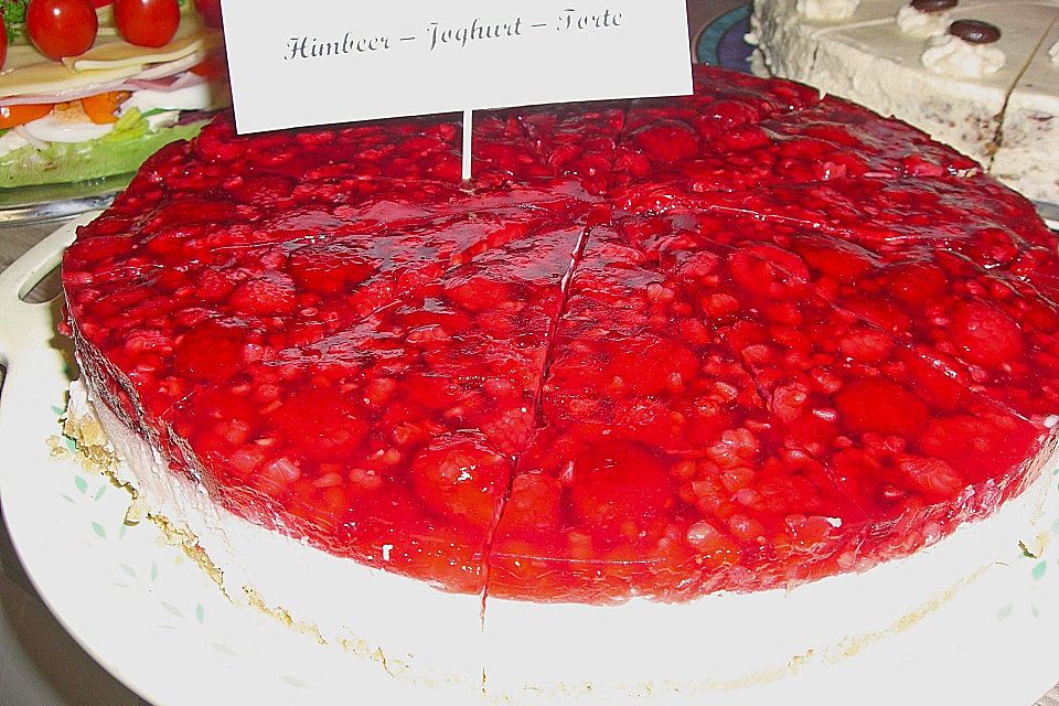 Erdbeer-Joghurt-Torte