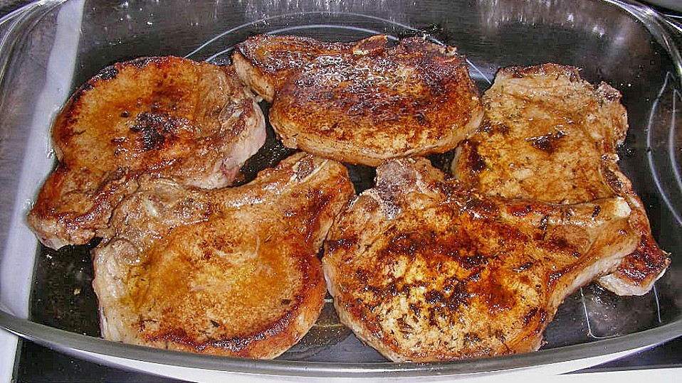 Schweinekoteletts mit Pilzen und Speck von Tryumph800