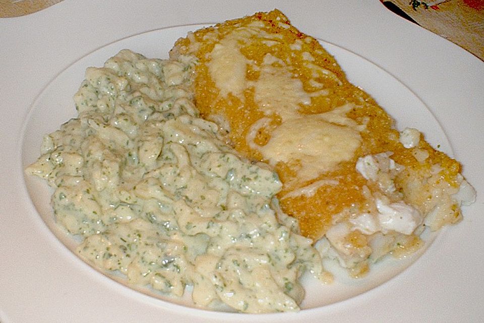 Schlemmerfilet à la Bordelaise mit Gurkensalat und Stampfkartoffeln