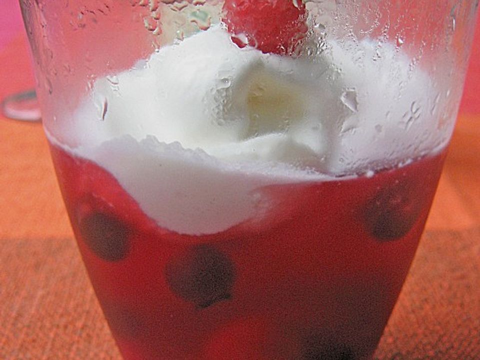 Beeren - Gelee mit Tonkabohnen - Sahne von Wüstensohn| Chefkoch