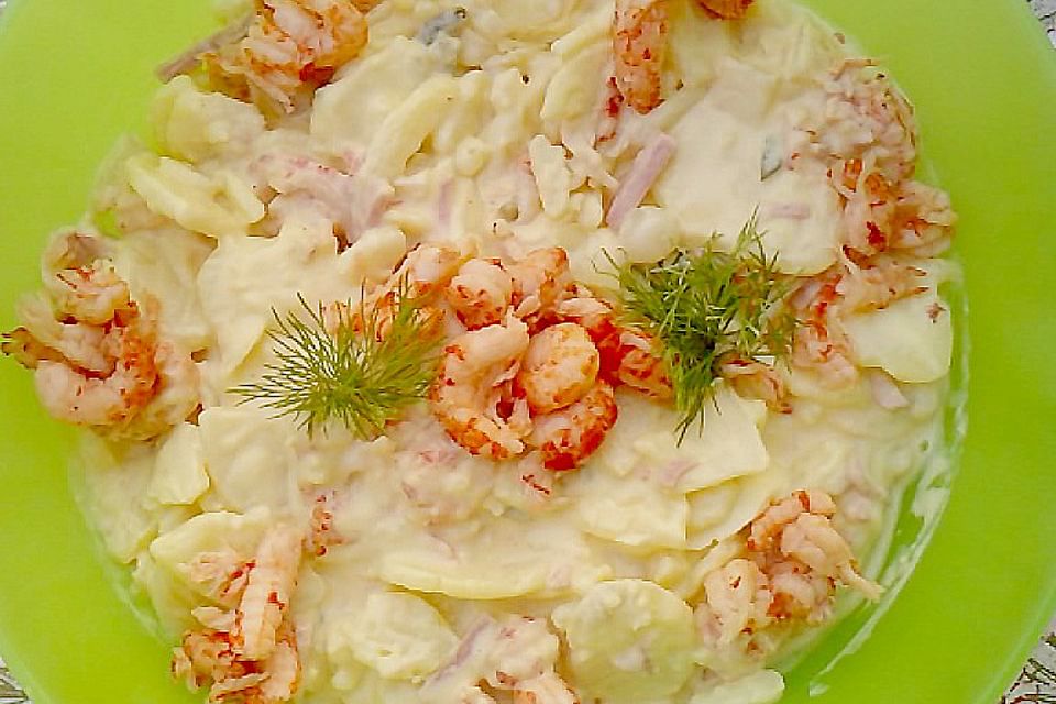 Kartoffelsalat mit Flusskrebsen