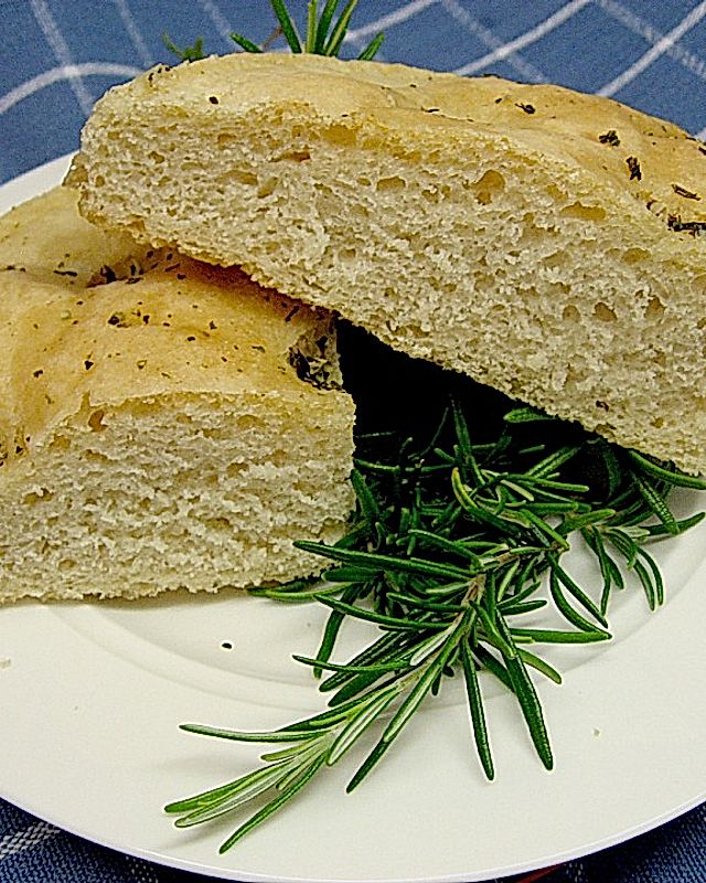 Brot mit Grieß und einem feinen Olivenölgeschmack