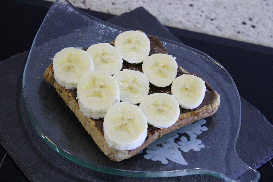 Toastbrot mit Nutella und Banane