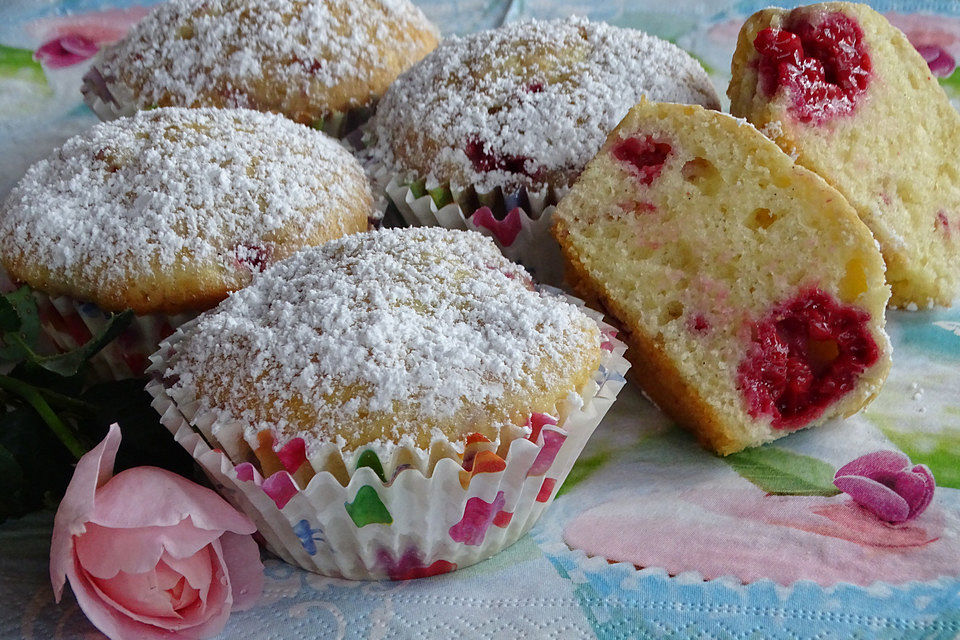 Cream Cheese Muffins