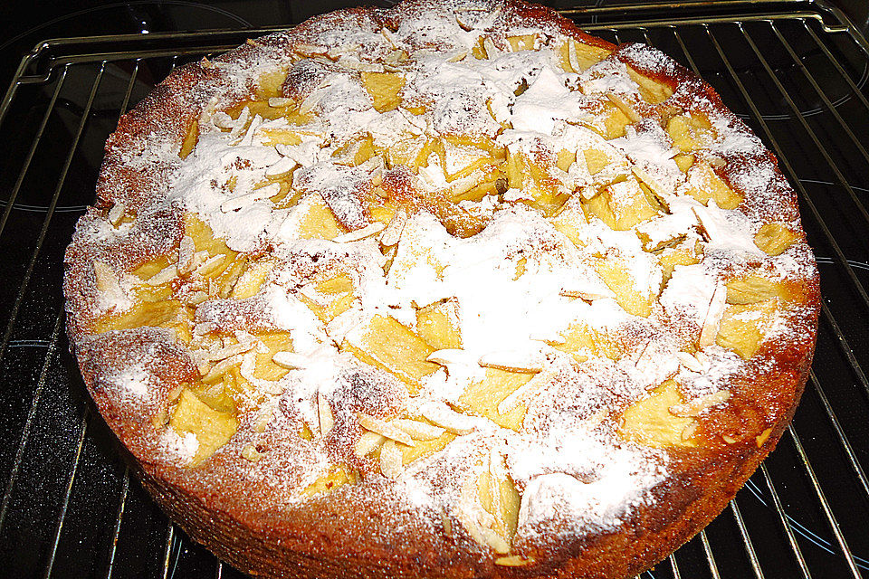 Apfel - Amarettini - Kuchen