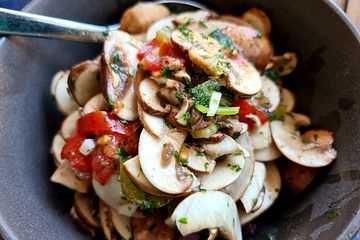 Champignonsalat In Zitronenmarinade Von Apfelzweig Chefkoch