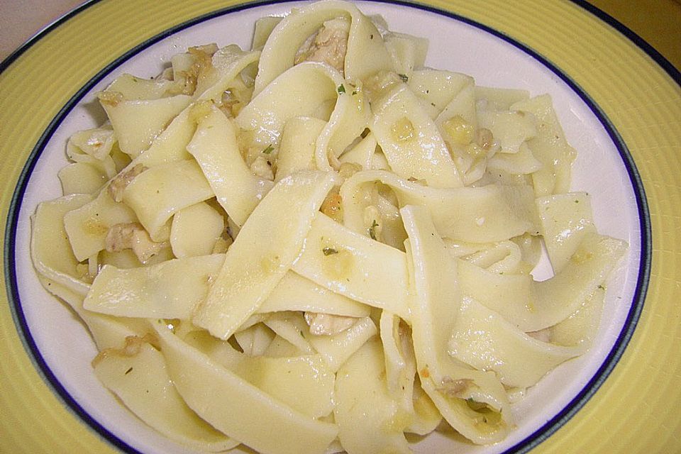 Ingwer - Knoblauch - Nudeln mit Hühnerfleisch