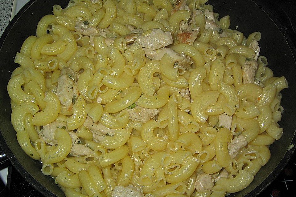 Ingwer - Knoblauch - Nudeln mit Hühnerfleisch