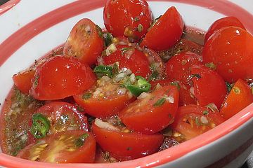 Tomatensalat auf italienische Art