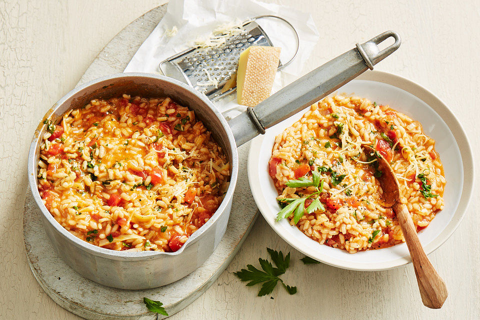 Tomaten-Risotto mit frischen Tomaten