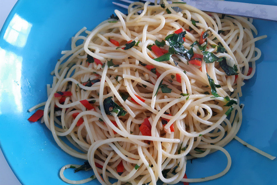 Spaghetti aglio, olio e peperoncino