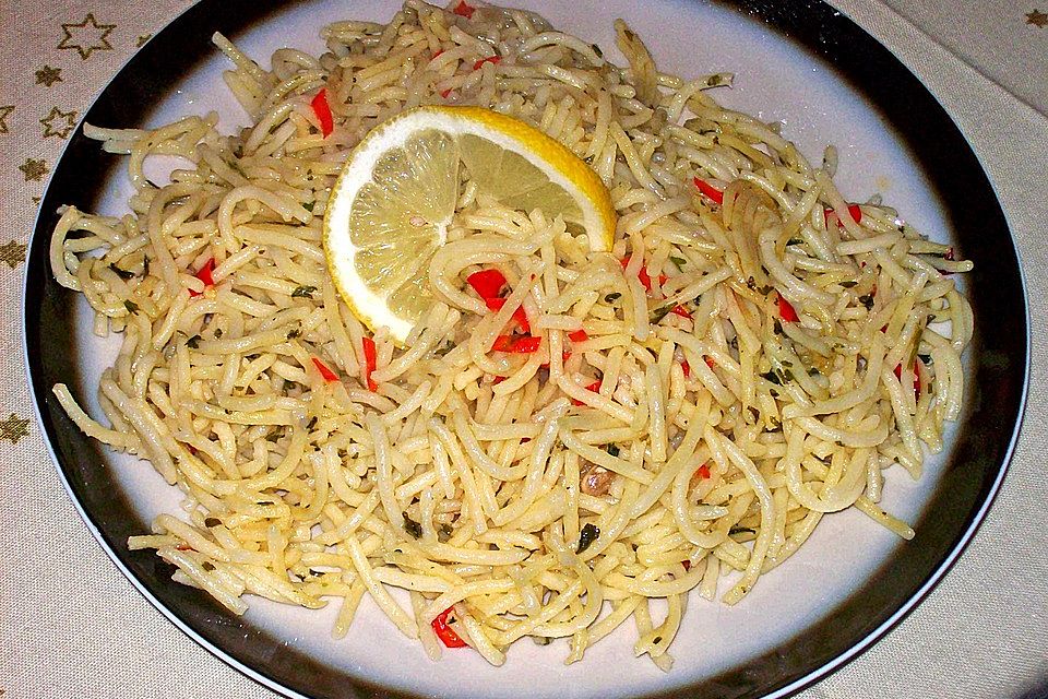 Spaghetti aglio, olio e peperoncino