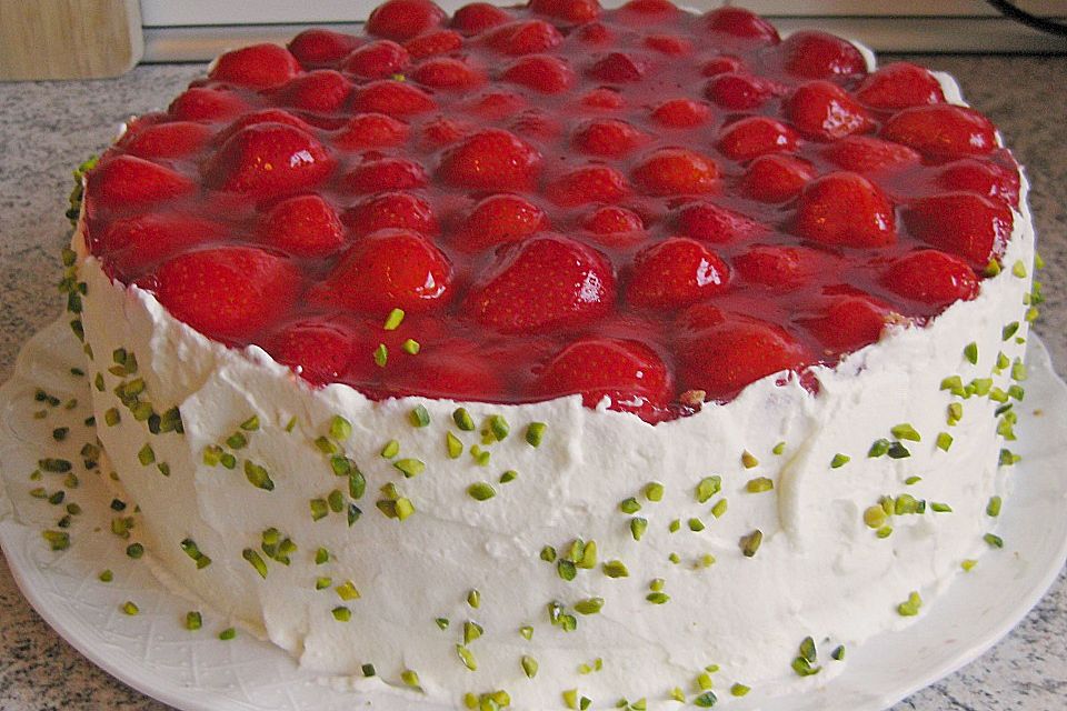 Erdbeer - Eierlikör - Torte