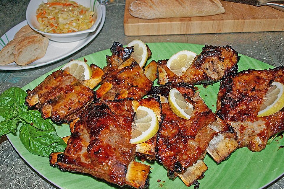 Spareribs vom Kalb in fruchtig - scharfer Marinade