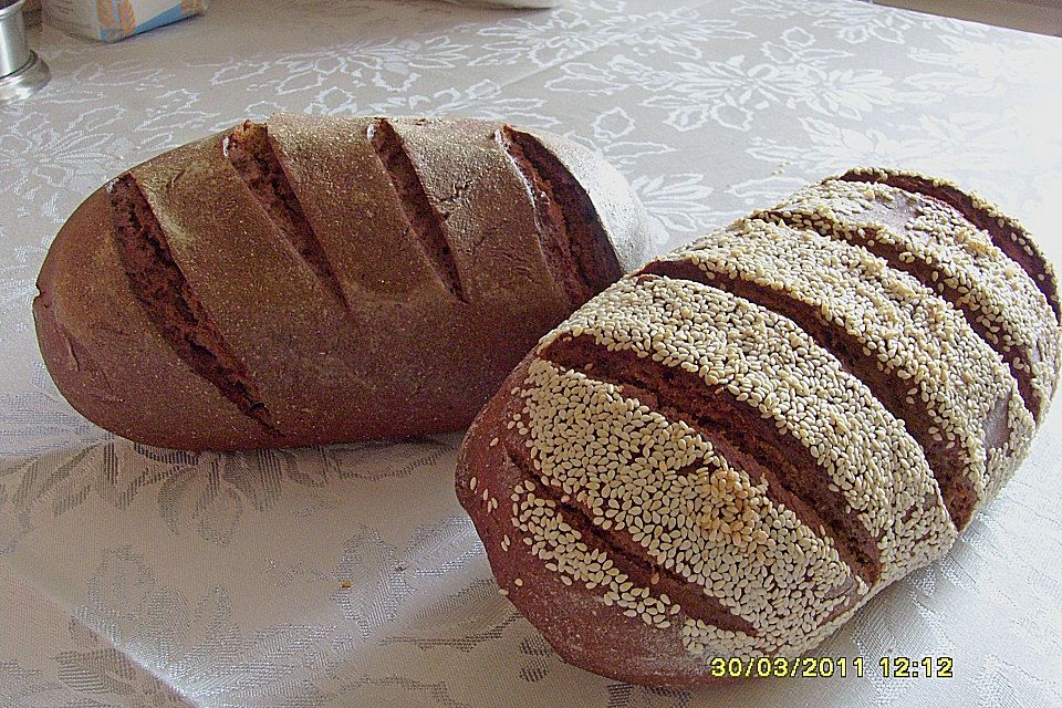 Waltrauds Roggenmischbrot mit Sauerteig