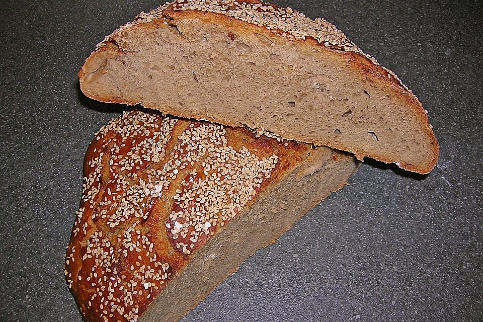 Waltrauds Roggenmischbrot mit Sauerteig