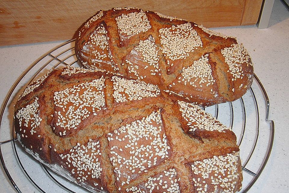 Waltrauds Roggenmischbrot mit Sauerteig