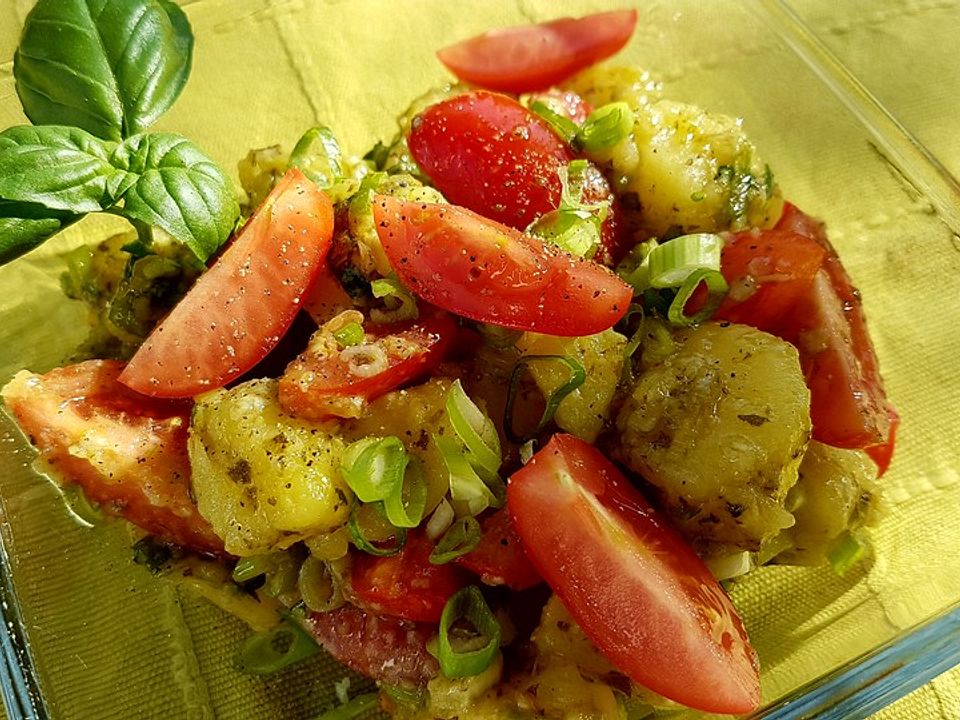 Kartoffelsalat mit Pesto von c_orinna| Chefkoch