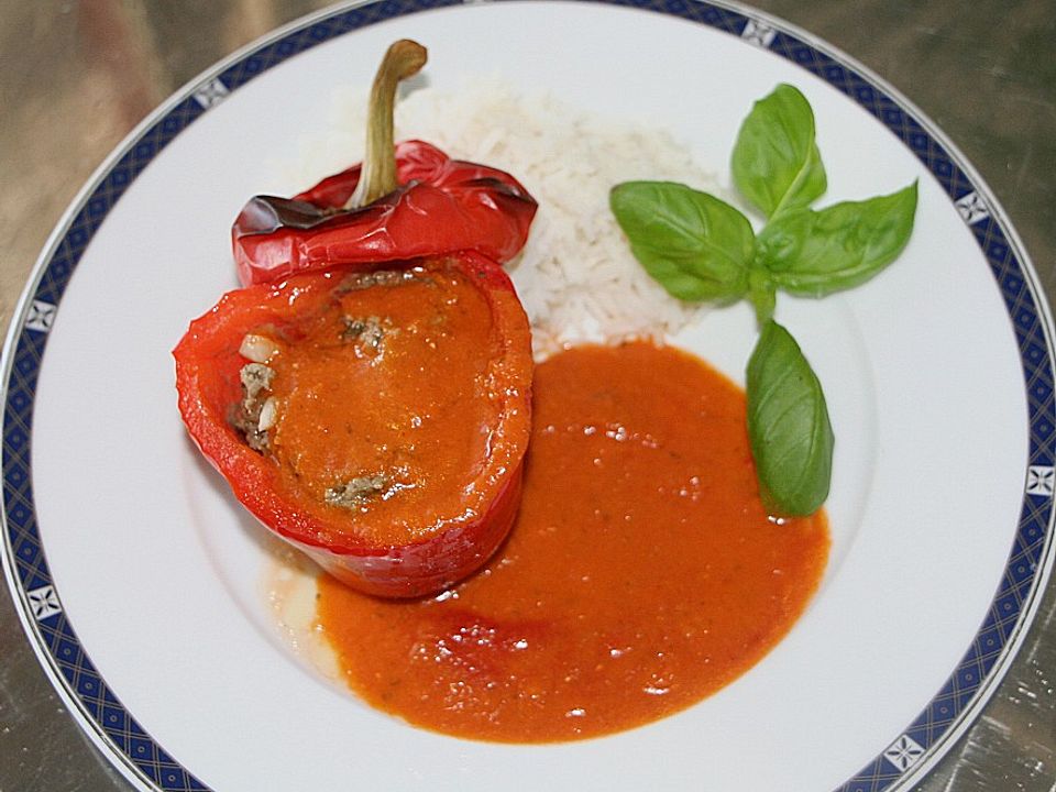 Gabis gefüllte Paprika auf mediterrane Art von gs_pe| Chefkoch