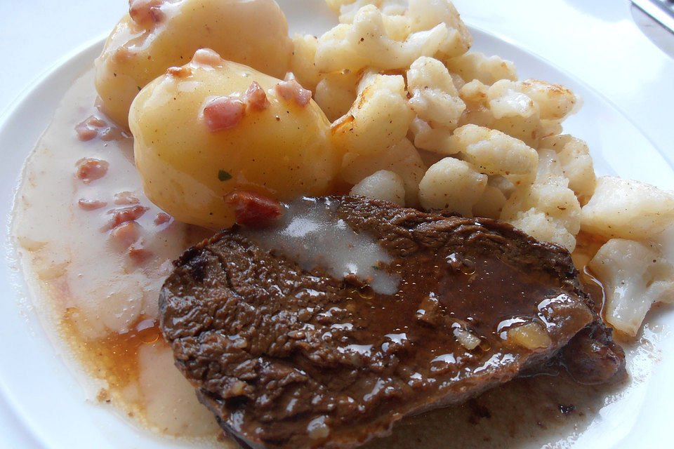 Rinderbraten in Rotwein