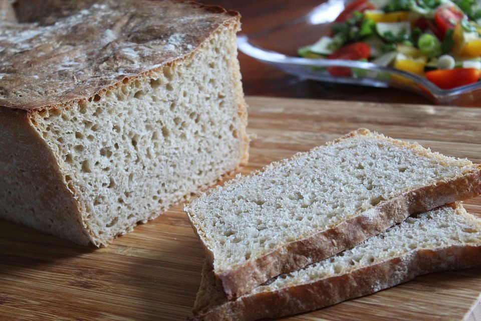 Bauernbrot aus Dinkelmehl