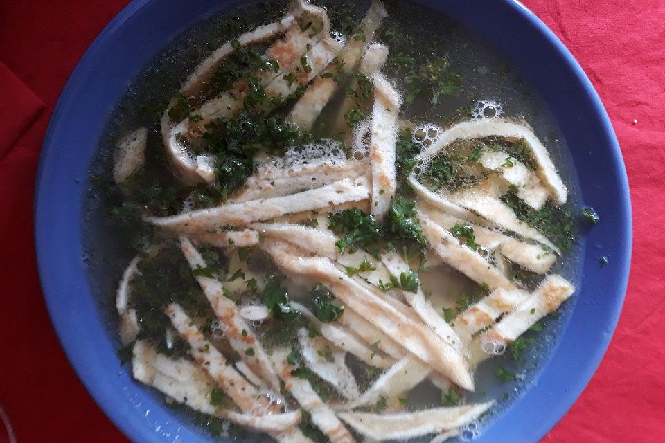 Flädlesuppe Flädlesuppe