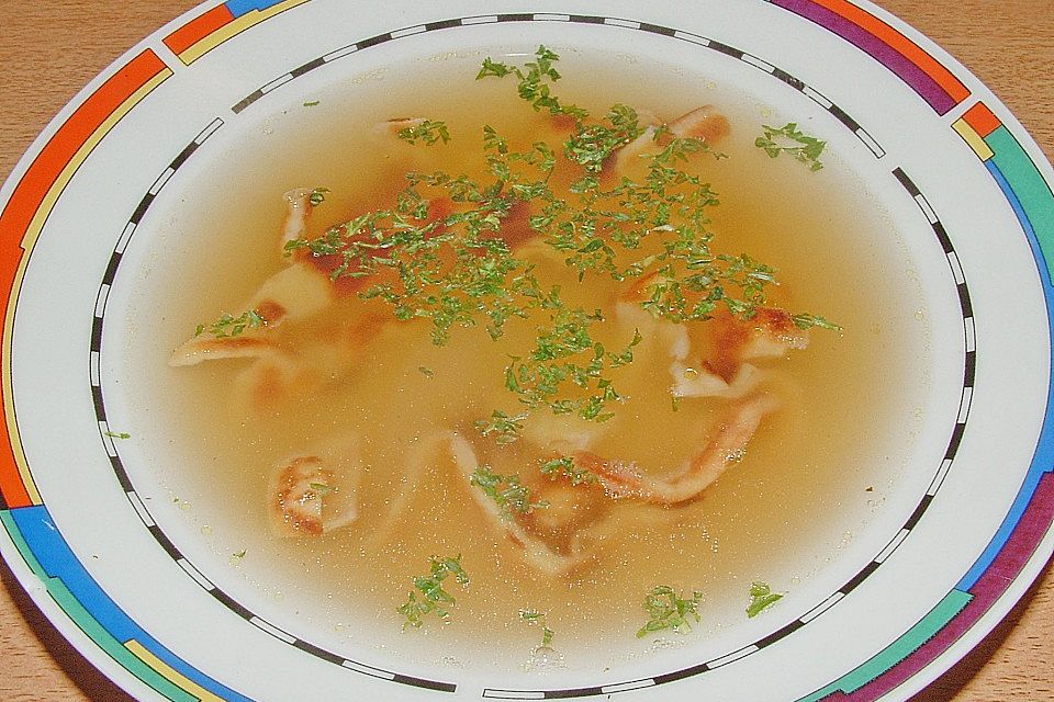 Flädlesuppe Flädlesuppe