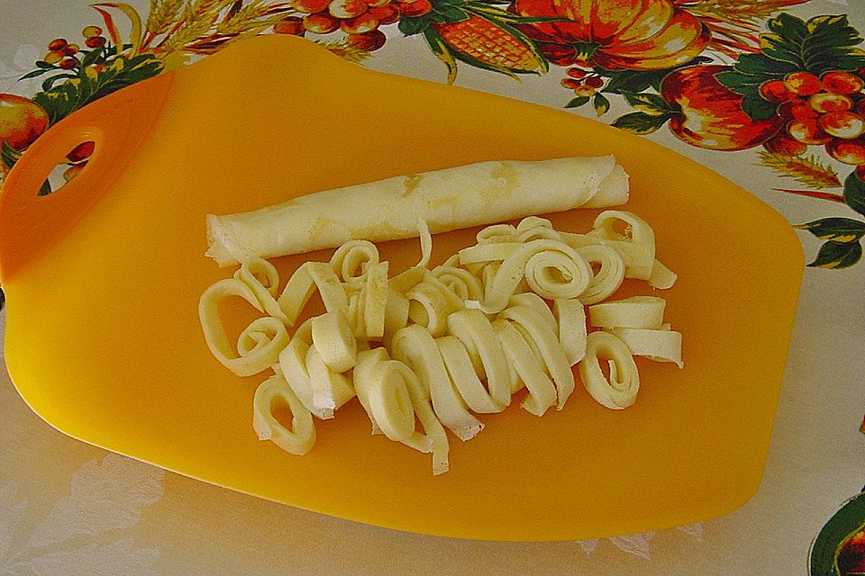 Flädlesuppe Flädlesuppe